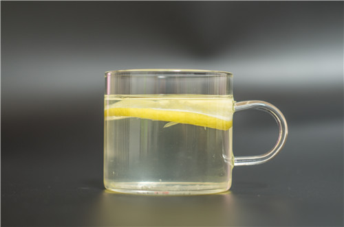 ����˿��